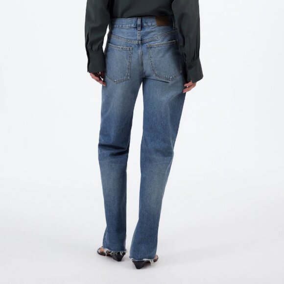 Madewell Dean Easy Straight Jean, Monessen Wash, 26 - Picture 5 of 9